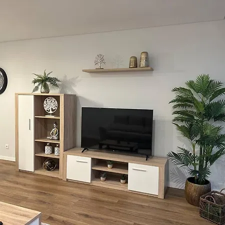 Deluxe Bay View Апартаменты *