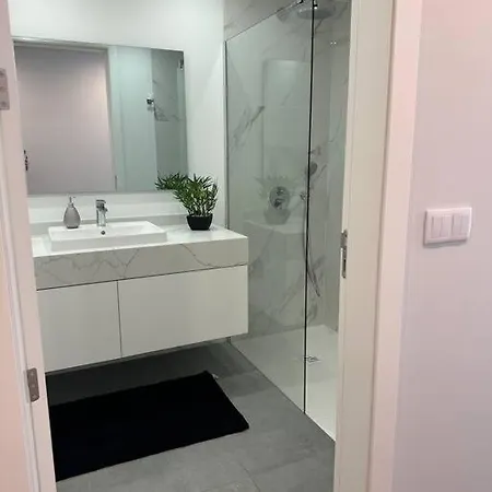 Апартаменты Deluxe Bay View *