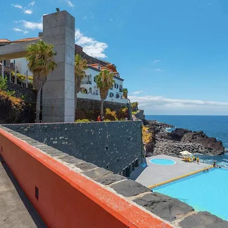 Deluxe Bay View *