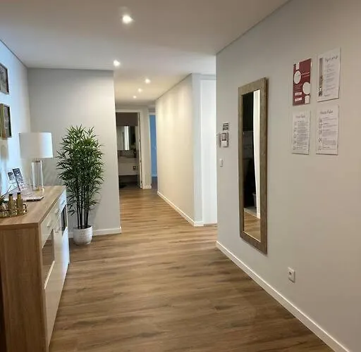 Deluxe Bay View Apartmán