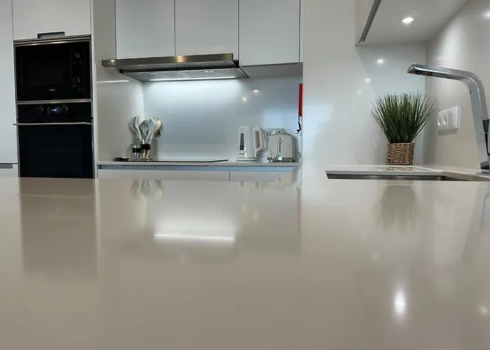 Deluxe Bay View Apartmán *